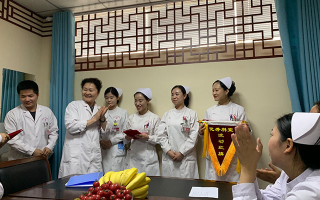 【5.12护士节】万象城注册网(中国区)首页,举办茶话会白衣天使受表彰(图6)